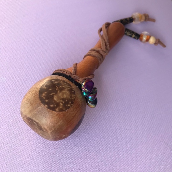 Shamanic Wood Rattle ✨ - Picture 5 of 9